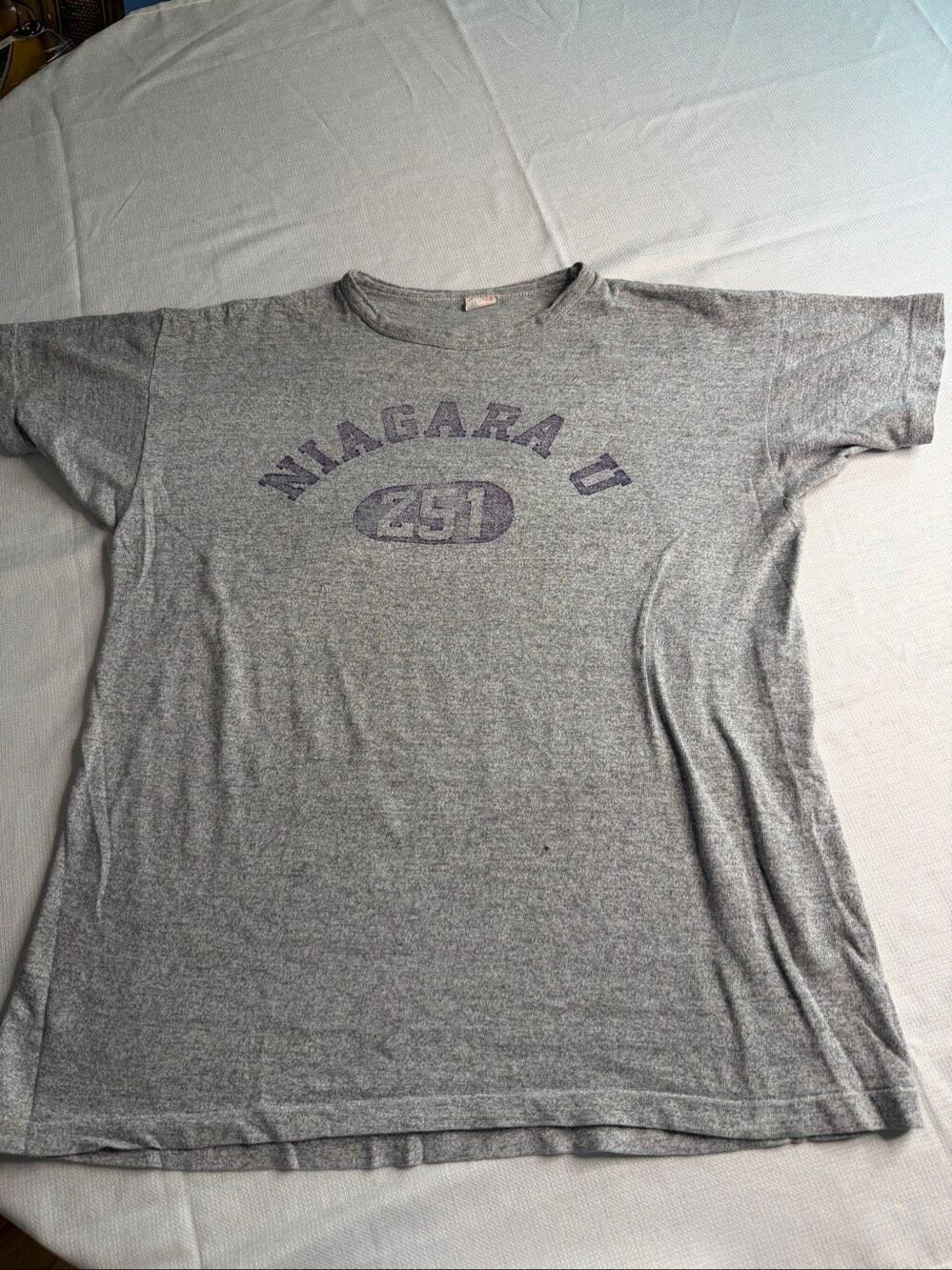 Vintage Champion Niagara U 251 Gray Single Stitch T-Shirt USA Size 48 XL Read